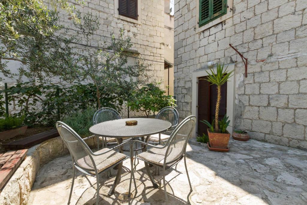 Apartments Varos Split Quarto foto